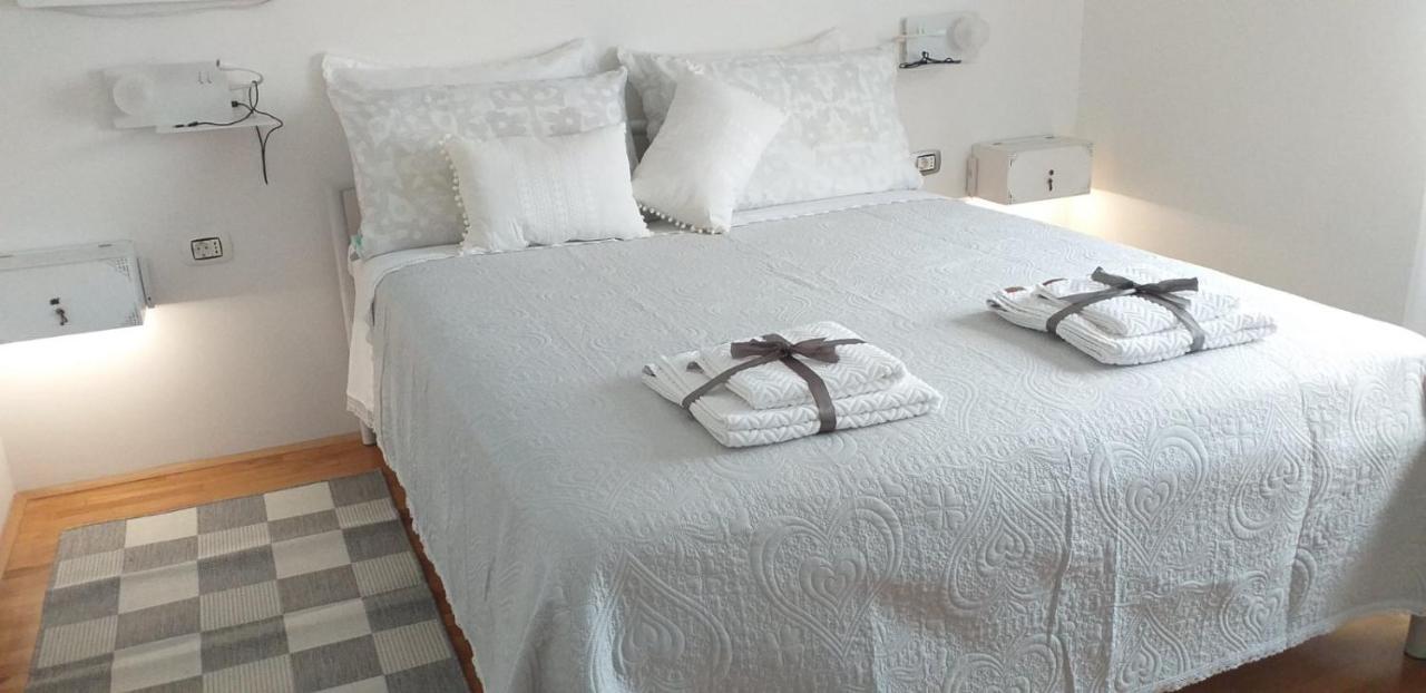Apartment Winkler セニ エクステリア 写真